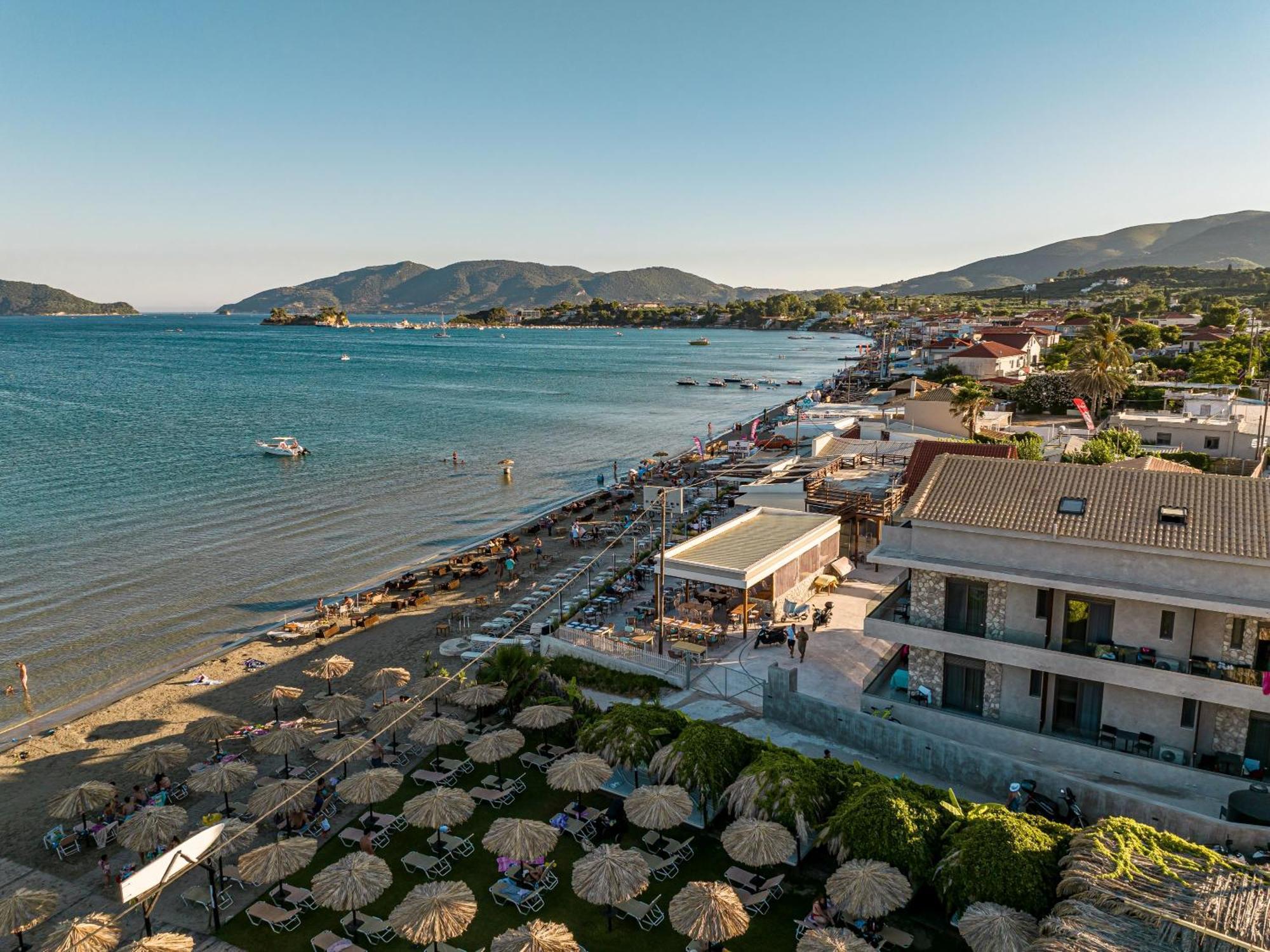 Horizon Apartments - Beachfront Luxury, By Zantewize Laganas Exterior foto